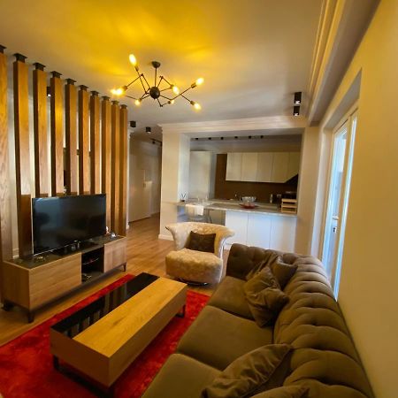 Mel'S Place Тирана Екстериор снимка